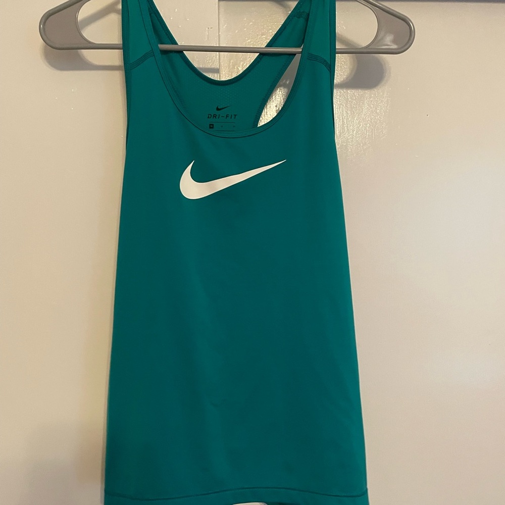 Nike dry fit tank top